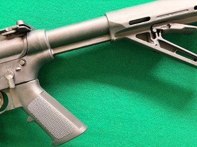 SMITH & WESSON M&P 15-22 .22 LR - Image 12 of 25