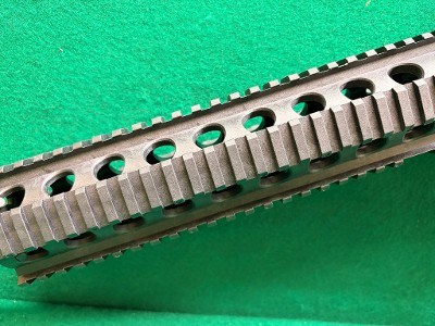 SMITH & WESSON M&P 15-22 .22 LR - Image 9 of 25