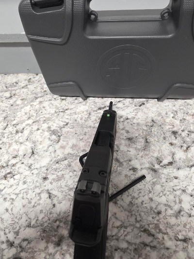 SIG SAUER P365X (COMP 10RD) 9MM LUGER (9x19 PARA) - Image 8 of 10