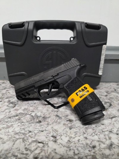 SIG SAUER P365X (COMP 10RD) 9MM LUGER (9x19 PARA) - Image 2 of 10