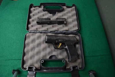 SIG SAUER P365 9MM LUGER (9X19 PARA) - Image 1 of 7