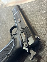 BROWNING HI-POWER STANDARD .40 S&W - Image 2 of 10