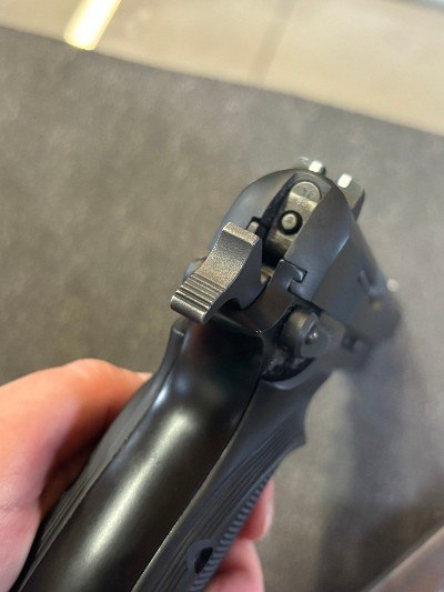 BROWNING HI-POWER STANDARD .40 S&W - Image 10 of 10