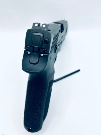 SIG SAUER P320 9MM LUGER (9x19 PARA) - Image 8 of 11