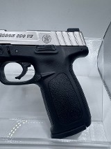 SMITH & WESSON SD9 VE .9mm - Image 3 of 10