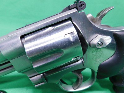 SMITH & WESSON 629-5 .44 MAGNUM - Image 6 of 9