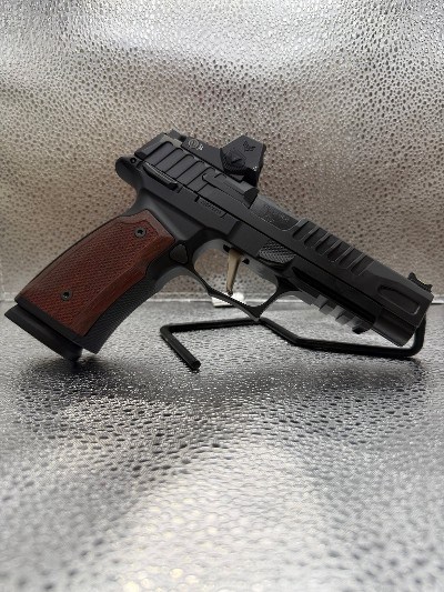 SIG SAUER P365 FUSE 9MM LUGER (9X19 PARA) - Image 6 of 8