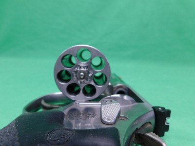SMITH & WESSON 686 PLUS .357 MAG - Image 8 of 9
