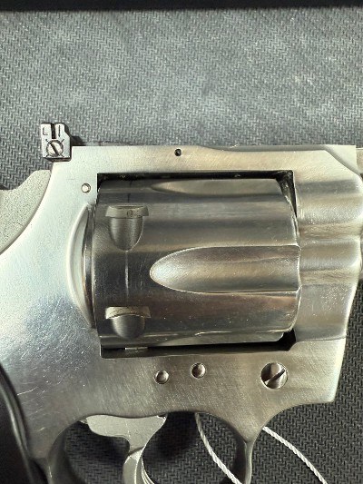 COLT KING COBRA STAINLESS .357 MAG - Image 7 of 10