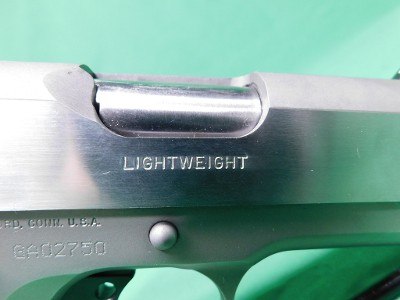 COLT DEFENDER SERIES 90 LIGHTWEIGHT .40 S&W - Image 5 of 7