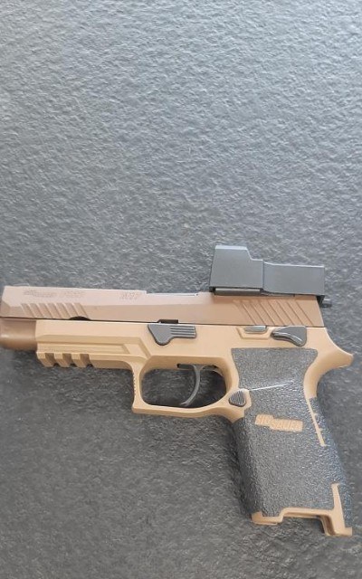 SIG SAUER M17 9MM LUGER (9x19 PARA) - Image 2 of 12