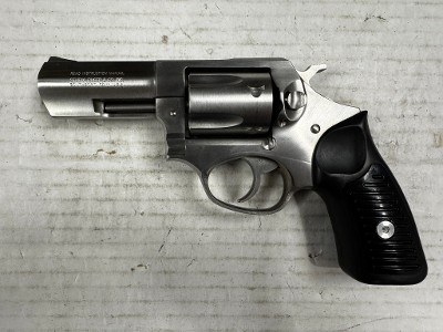 RUGER SP101 .357 MAG - Image 2 of 7