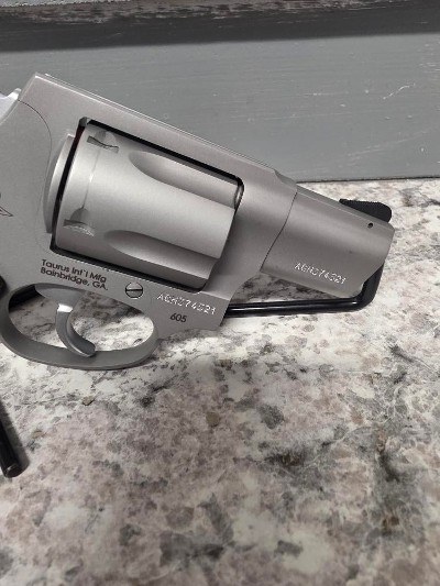 TAURUS 605 .357 MAG - Image 5 of 7