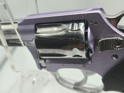 CHARTER ARMS LAVENDER LADY UNDERCOVER LITE .38 SPL - Image 8 of 11