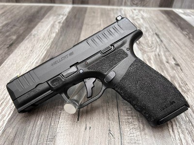 SPRINGFIELD ARMORY HELLCAT PRO 9MM LUGER (9x19 PARA) - Image 1 of 3