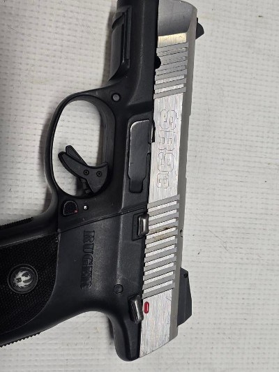 RUGER SR9C 9MM LUGER (9x19 PARA) - Image 4 of 12