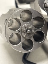 TAURUS 856 .38 SPL - Image 7 of 12