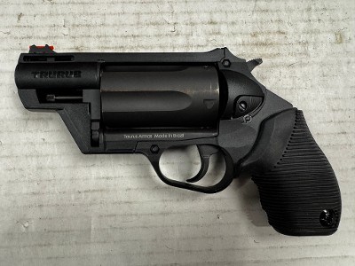 TAURUS JUDGE PUBLIC DEFENDER POLYMER .45 LC/.410 GA - Image 2 of 8