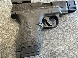 SMITH & WESSON M&P 9 SHIELD 9MM LUGER (9X19 PARA) - Image 3 of 8