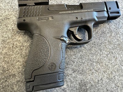 SMITH & WESSON M&P 9 SHIELD 9MM LUGER (9X19 PARA) - Image 3 of 8