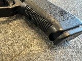 GLOCK G17 GEN 2 9MM LUGER (9x19 PARA) - Image 6 of 9