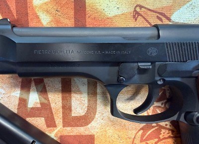 BERETTA 92 FS 9MM LUGER (9x19 PARA) - Image 3 of 7