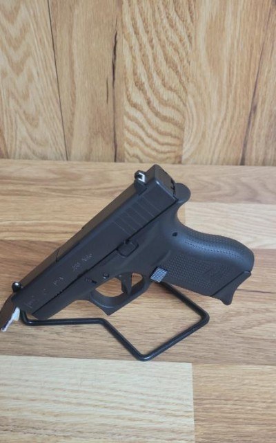 GLOCK 42 .380 ACP - Image 2 of 4