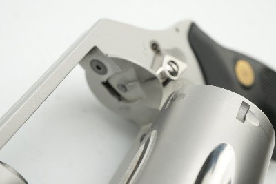 SMITH & WESSON 637-2 .38 S&W - Image 14 of 16