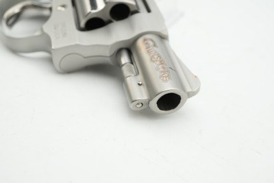 SMITH & WESSON 637-2 .38 S&W - Image 5 of 16