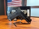SMITH & WESSON M&P22 COMPACT .22LR/.22MAG - Image 2 of 5