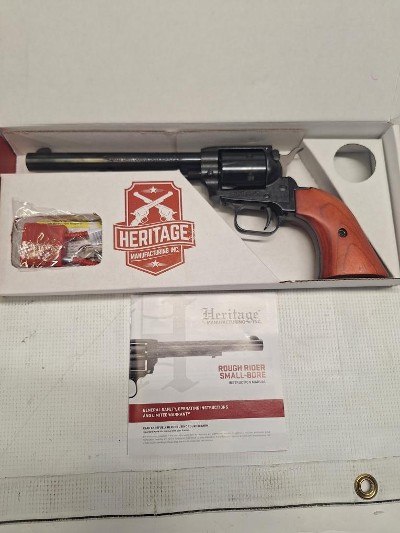 HERITAGE MFG. ROUGH RIDER-22 .22 LR - Image 1 of 5