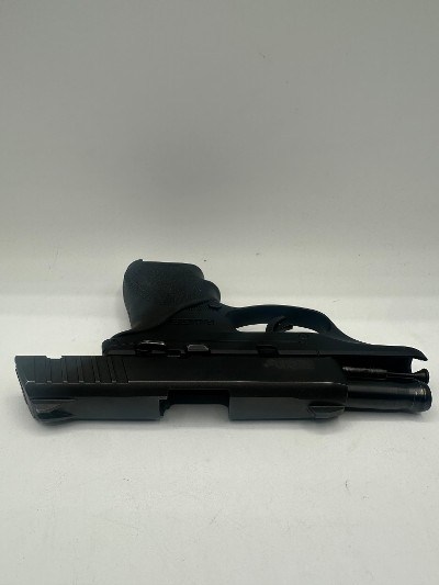 RUGER EC9S 9MM LUGER (9x19 PARA) - Image 9 of 10