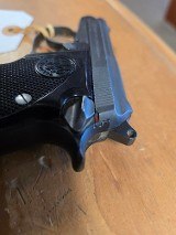 BERETTA 21A BOBCAT .22 LR - Image 4 of 5