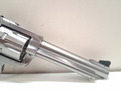 RUGER NEW MODEL SUPER BLACKHAWK44 MAG .44 MAGNUM - Image 6 of 11