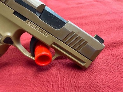 SIG SAUER P365 9MM NRA LIPSEY&sbquo;S SPECIAL EDITION COYOTE 9MM LUGER (9x19 PARA) - Image 4 of 7