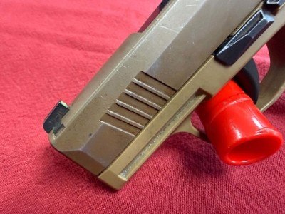 SIG SAUER P365 9MM NRA LIPSEY&sbquo;S SPECIAL EDITION COYOTE 9MM LUGER (9x19 PARA) - Image 7 of 7