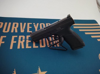 CZ P10 C 9MM LUGER (9x19 PARA) - Image 1 of 3