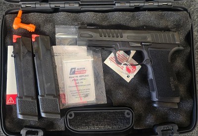 SIG SAUER P365 FUSE 9MM LUGER (9x19 PARA) - Image 1 of 2