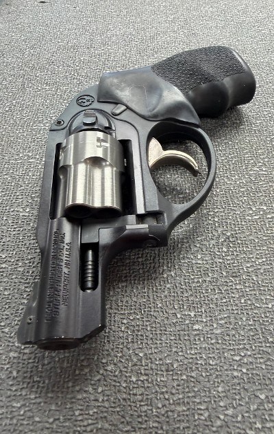 RUGER LCR .38 SPL - Image 4 of 9