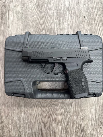 SIG SAUER P365 XL 9MM LUGER (9x19 PARA) - Image 1 of 5