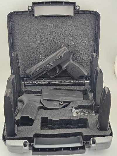 SIG SAUER 320 9MM LUGER (9x19 PARA) - Image 5 of 6