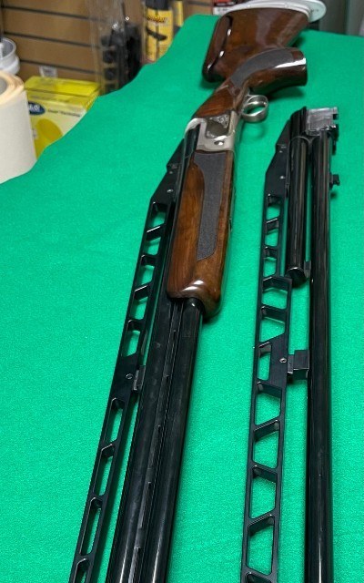 TRISTAR ARMS INC. TT-15 12 GA - Image 2 of 9