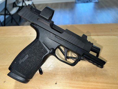 SIG SAUER P365 X-MACRO COMP 9MM LUGER (9X19 PARA) - Image 2 of 3