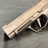 SIG SAUER P365 XL (365XL-9-BXR3P) 9MM LUGER (9x19 PARA) - Image 5 of 8
