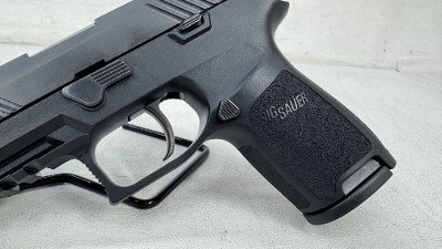 SIG SAUER P320 COMPACT .40 S&W - Image 6 of 19