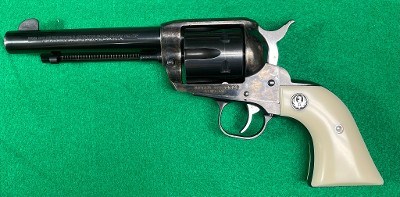 RUGER Vaquero .44 MAGNUM - Image 2 of 4