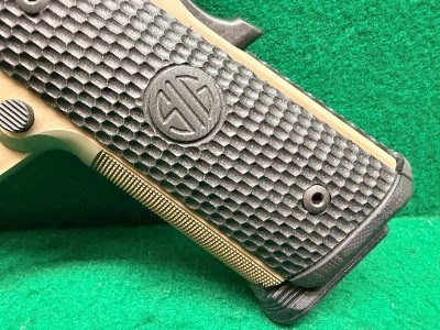 SIG SAUER 1911 EMPEROR SCORPION FULL SIZE RAIL .45 ACP - Image 11 of 25