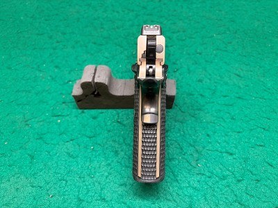 SIG SAUER 1911 EMPEROR SCORPION FULL SIZE RAIL .45 ACP - Image 13 of 25