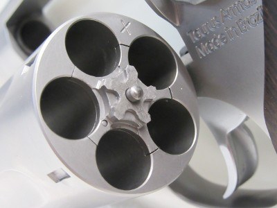 TAURUS JUDGE EXECUTIVE 45 COLT/410 - Image 10 of 15