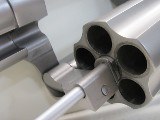 TAURUS JUDGE EXECUTIVE 45 COLT/410 - Image 8 of 15